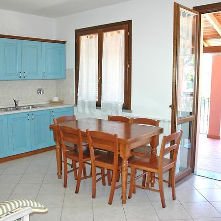 Baia Fiorita Apartamento Porto Azzurro Exterior foto